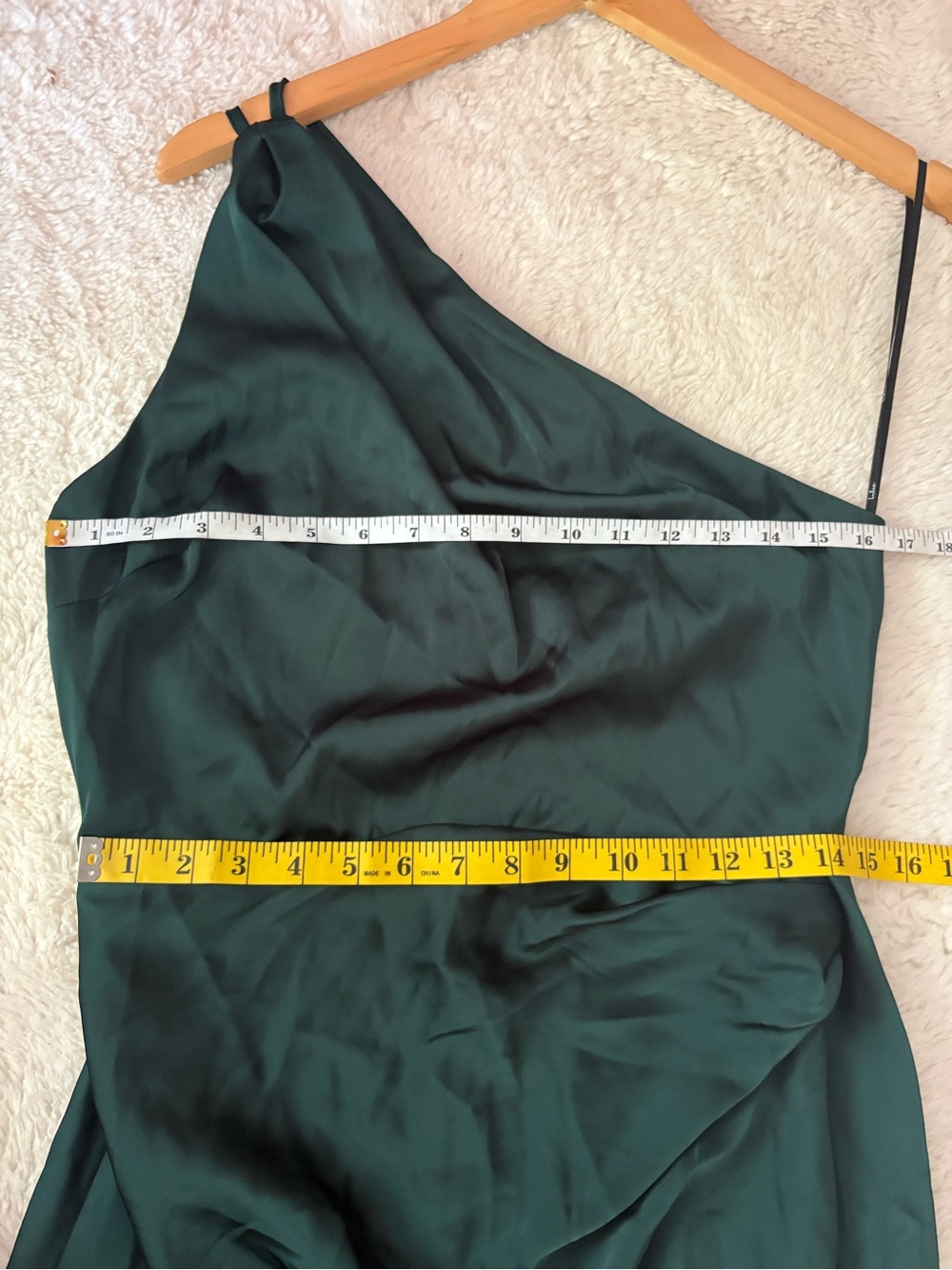 Lulus Signature Elegance Emerald Satin One-Shoulder Maxi Dress Size Large Formal - Picture 7 of 12